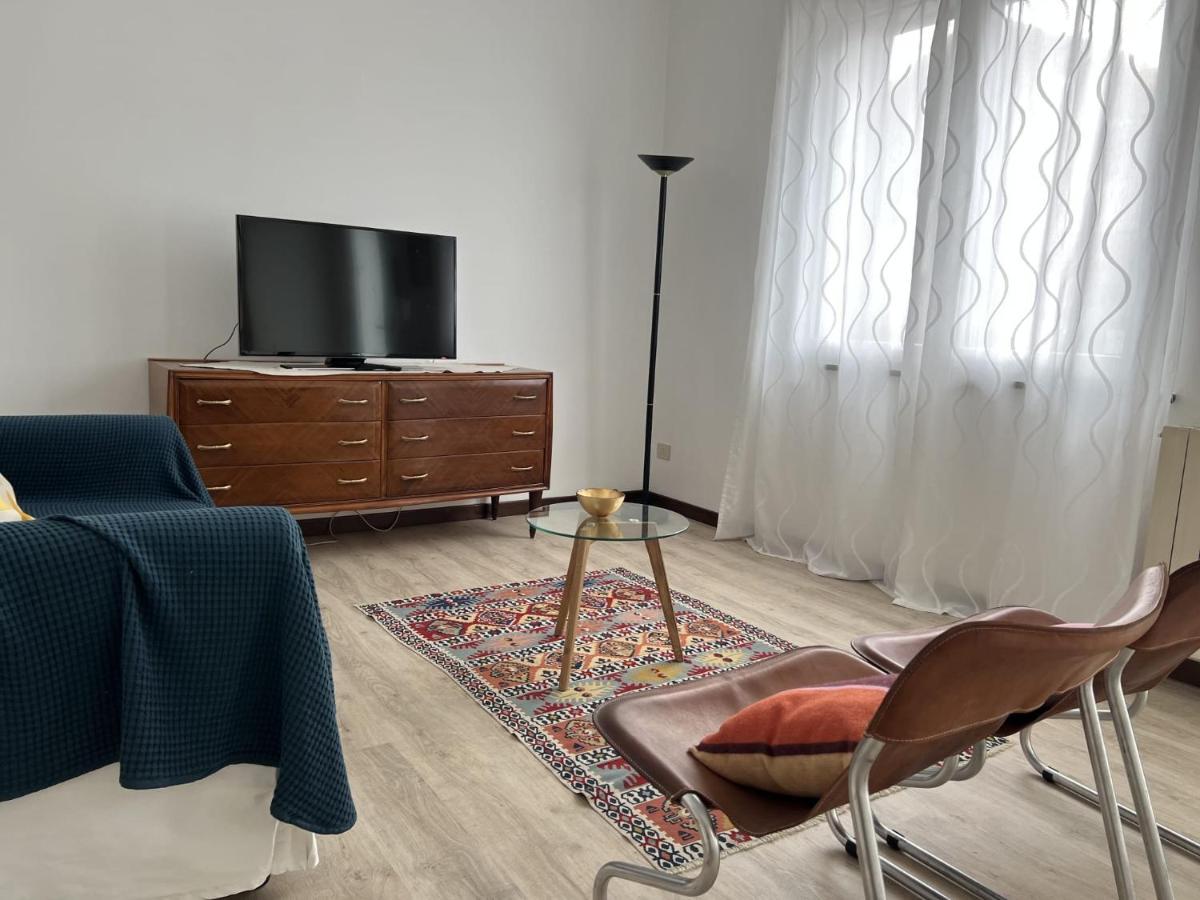 Buonarroti 37 Lägenhet Gorgonzola Exteriör bild